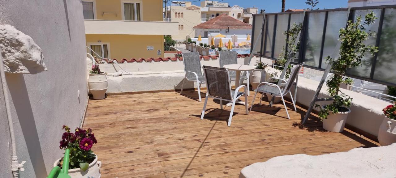 Fifi'S Luxury Apartment Platanés Exterior photo