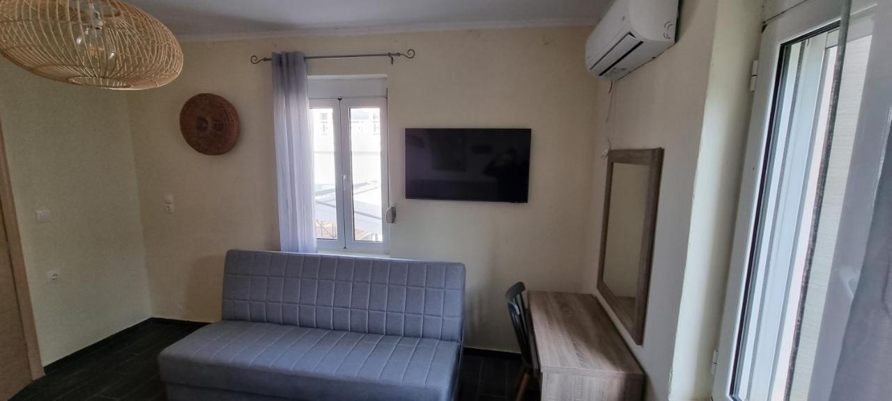 Fifi'S Luxury Apartment Platanés Exterior photo